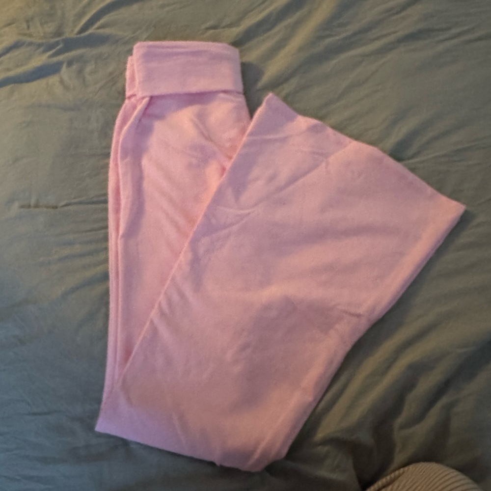 Edikted Soft Pink Lounge Pants